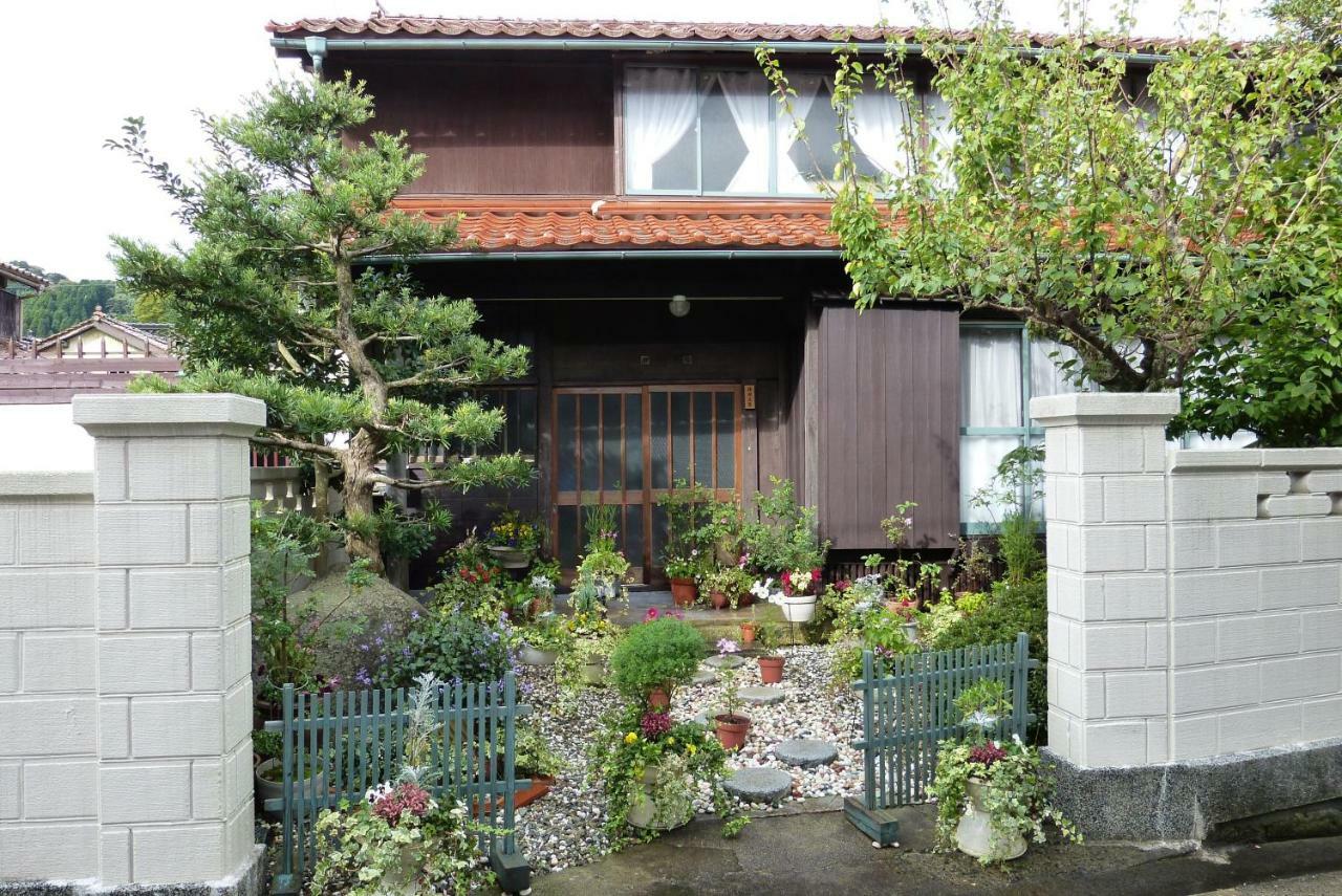 Guesthouse Higashi Fujitatei Shin'onsen Esterno foto